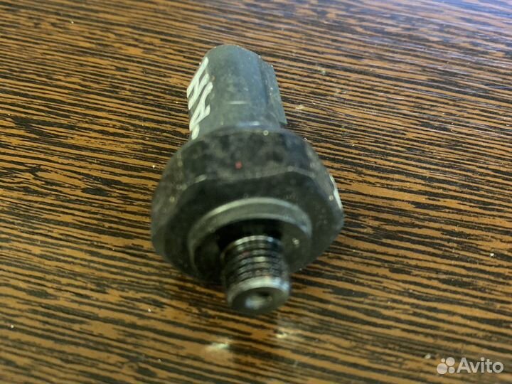 Датчик давления кондиционера mercedes