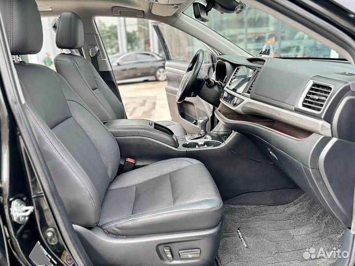 Toyota Highlander 2.0 AT, 2021, 84 000 км