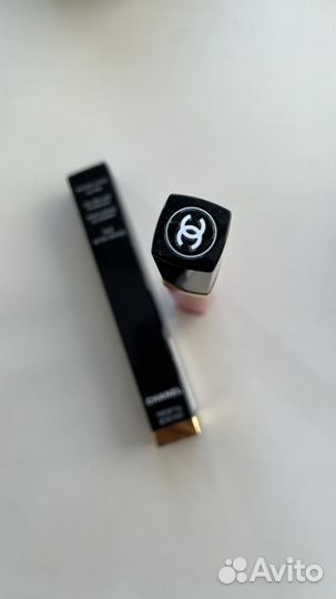 Chanel блеск для губ увлажняющий