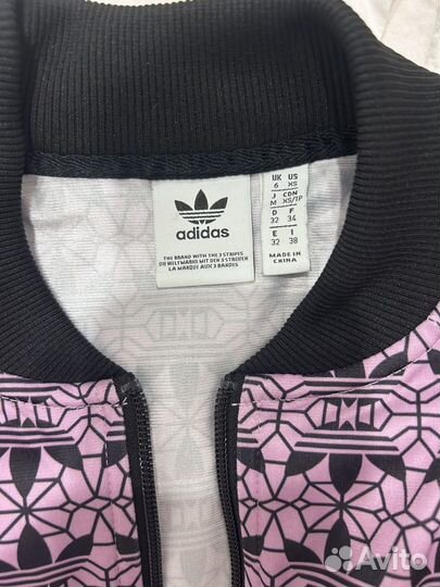 Спортивная кофта adidas хs