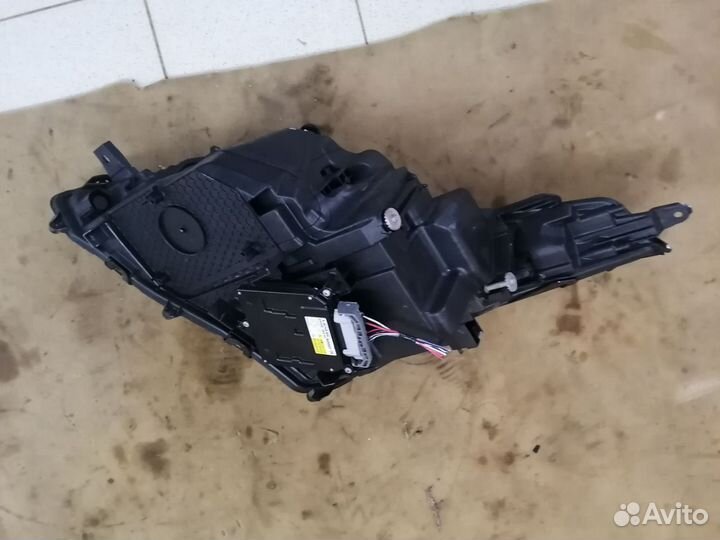 Фара передняя правая Lexus RX 4 LED