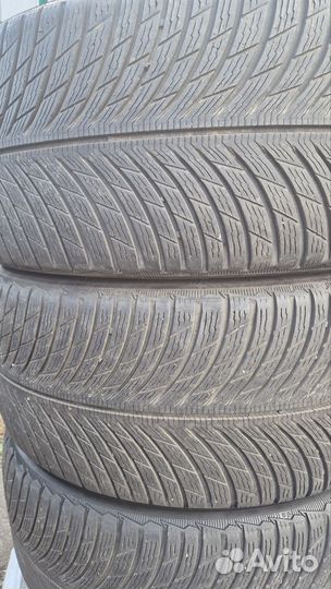 Michelin Alpin 5 265/40 R20