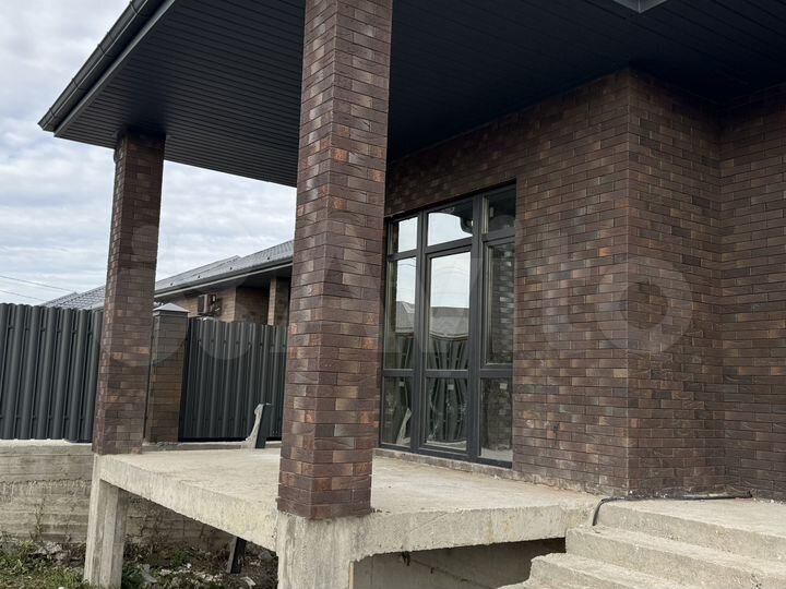 Дом 148 м² на участке 5,2 сот.