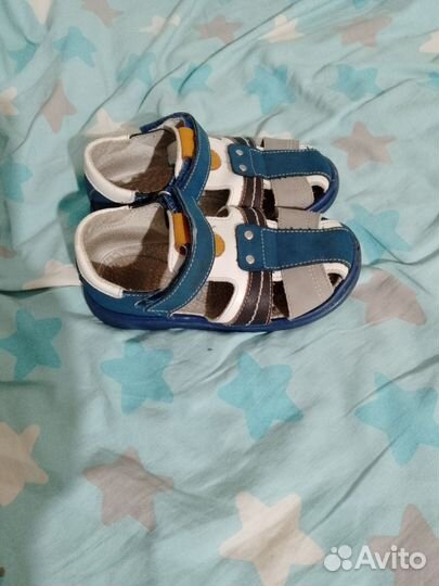 Сандалии детские для мальчиков 25