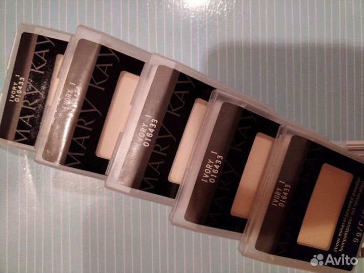 Пудры Мэри Кэй