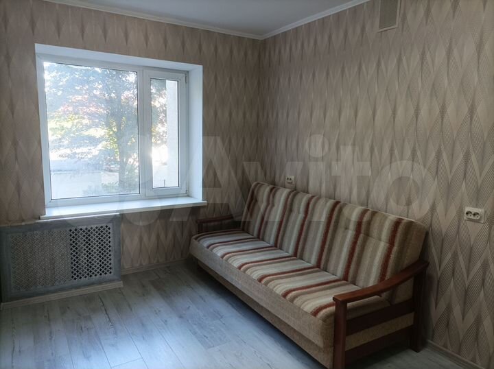 Комната 12,6 м² в 4-к., 2/9 эт.