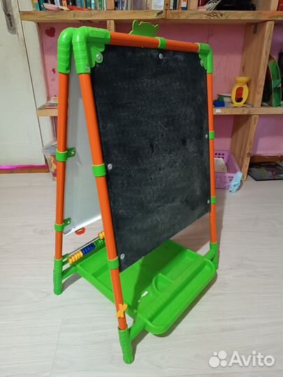 Мольберт детский двухсторонний