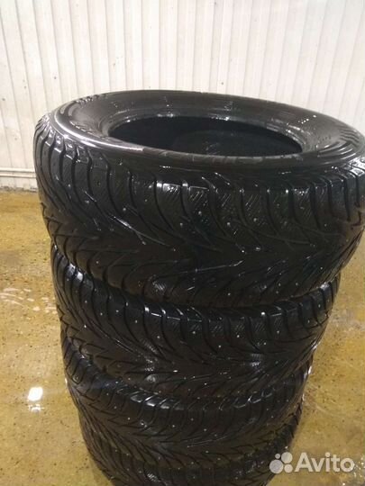 Yokohama Ice Guard IG35 285/60 R18 116T