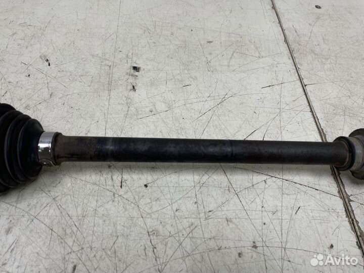 Полуось передняя передний правый Mitsubishi Lancer