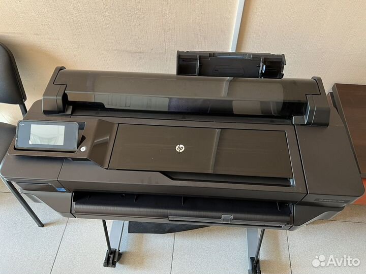 Принтер струйный HP DesingJet T520 24”
