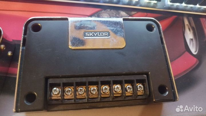 Кроссовер аудио skylor