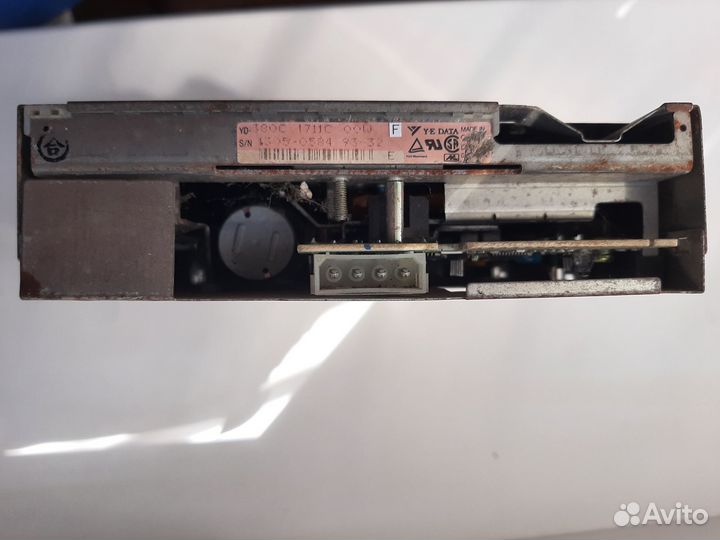 Ретро Floppy дисковод для компьютера