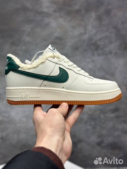 Кроссовки nike AIR force 1 с мехом