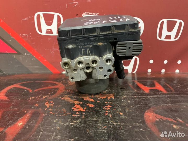 Кронштейн блока ABS (насос) Mazda 6 GH