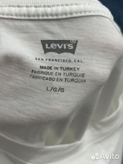 Футболка levis