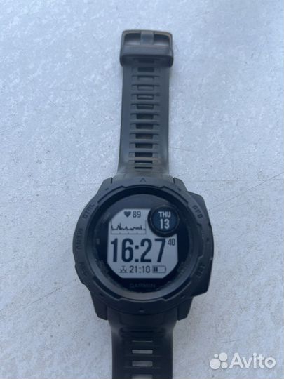 Часы Garmin