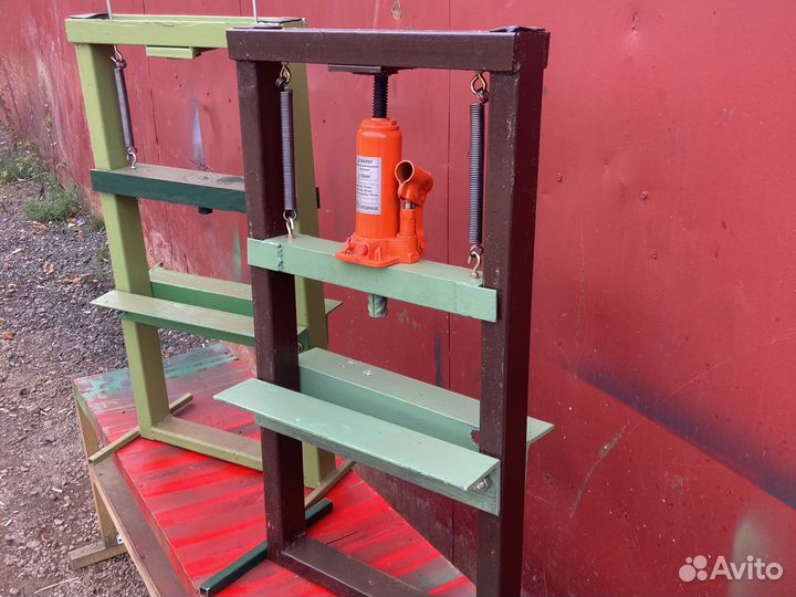 Пресс гидравлический гаражный