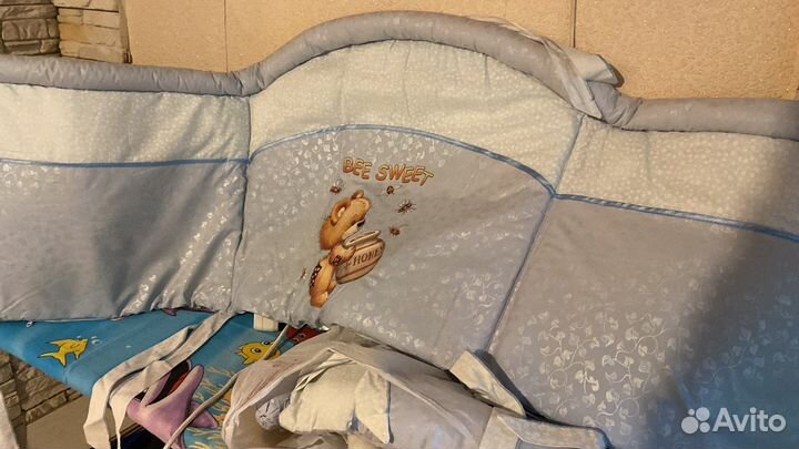 Бортики на детскую кроватку