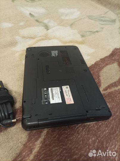 Ноутбук Toshiba i3/GF315M/4gb/320gb