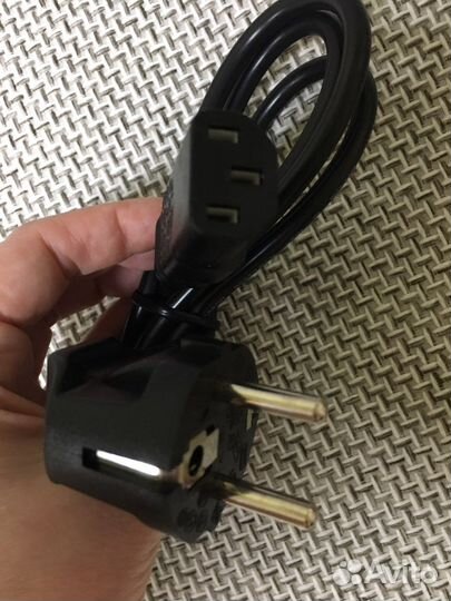 Сетевой кабель