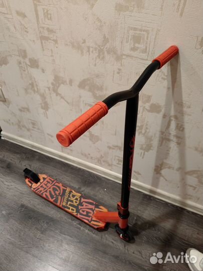 Продам трюковой самокат