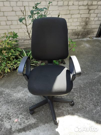 Компьютерное кресло бу