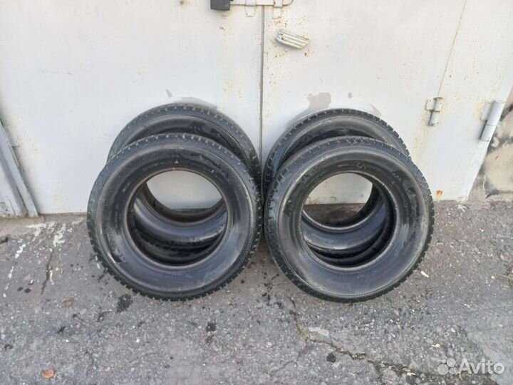 Gislaved Nord Frost 5 225/70 R16