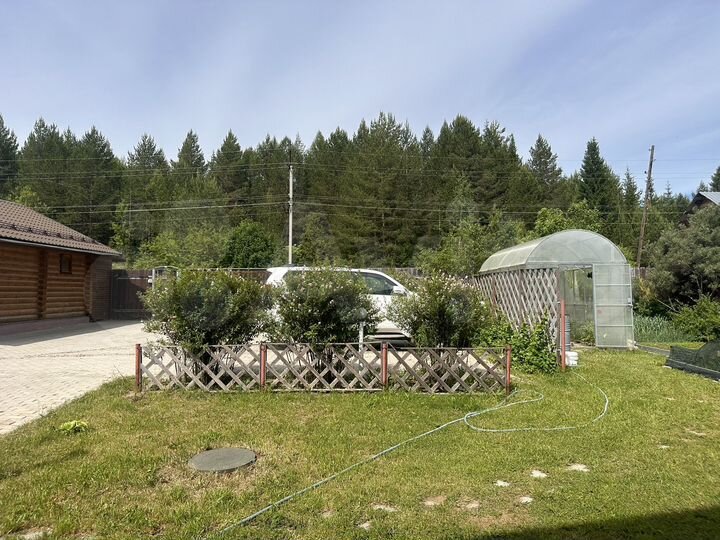 Коттедж 250 м² на участке 25 сот.