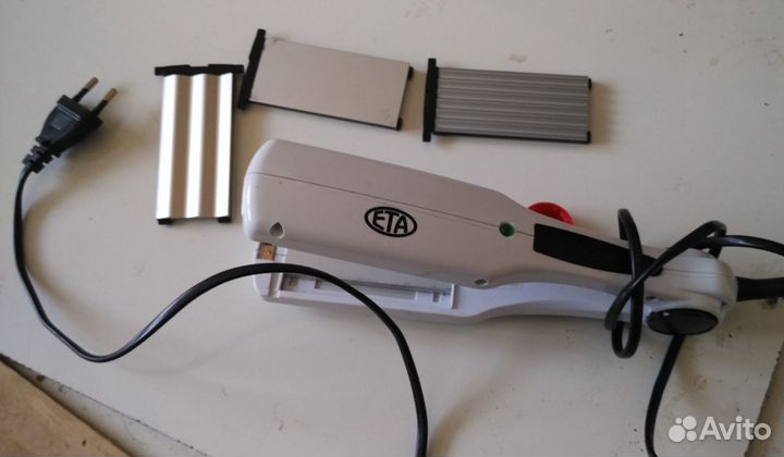 Щипцы для завивки волос