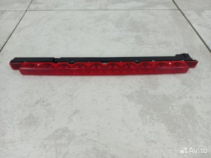 Третий стоп-сигнал Audi S6 C5 2002