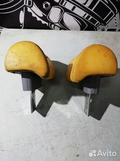 Подголовники заднего сиденья BMW 5 E34