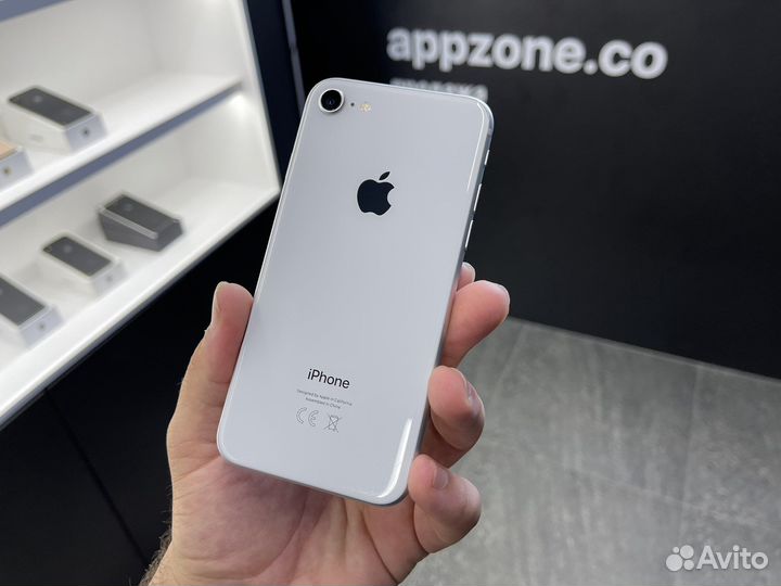 iPhone 8, 64 ГБ