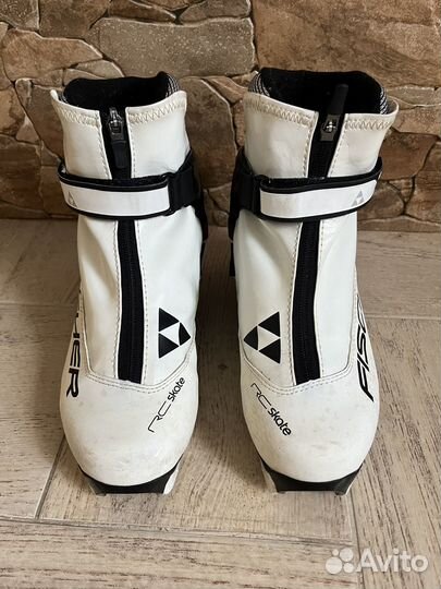 Лыжные ботинки fischer