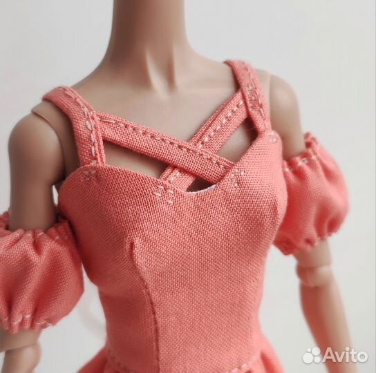 Платье для кукол Poppy Parker