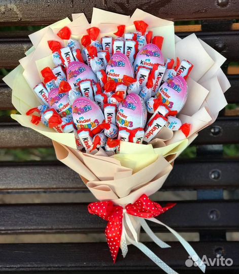 Сладкий букет из конфет