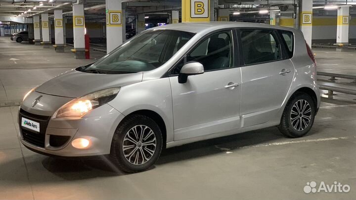 Renault Scenic 1.6 МТ, 2010, 252 000 км