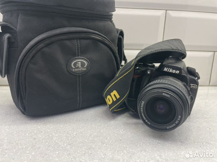 Зеркальный фотоаппарат nikon d40