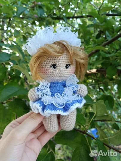 Куколка школьница