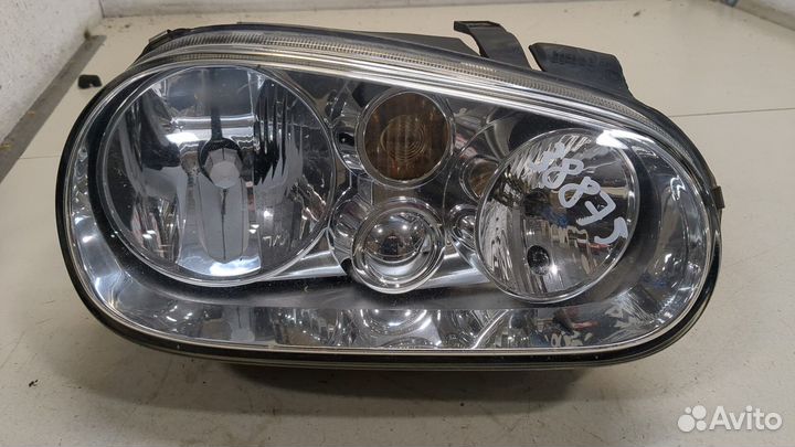 Фара (передняя) правая Volkswagen Golf 4