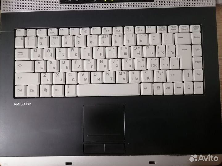 Ноутбук Fujitsu Amilo Pro V2030