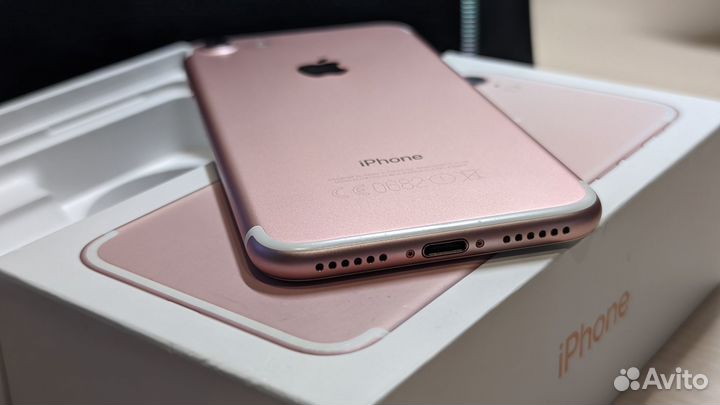 iPhone 7, 32 ГБ
