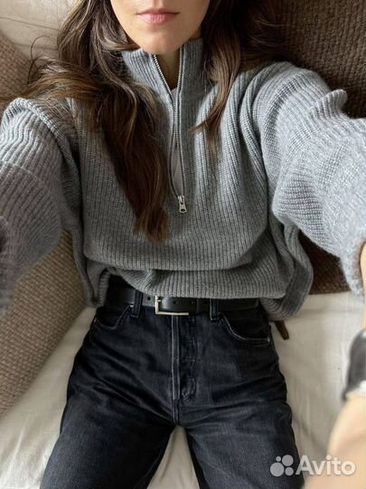 Стильный тёплый свитер