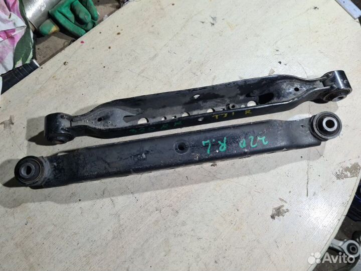 Рычаг поперечный Nissan X-Trail T31