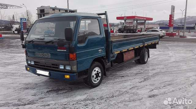 Иркутская бортовой грузовик. Мазда Титан 4.6. Mazda Titan широколобый. Mazda Titan 4 дверный. Самосвал Мазда Титан синий 3т.