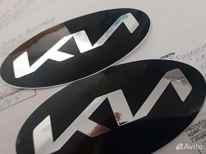 Наклейки на значок KIA хром оригинал