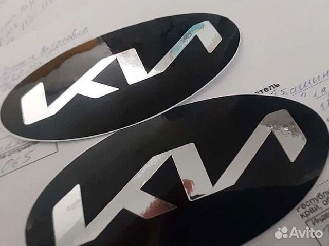 Наклейки на значок KIA хром оригинал