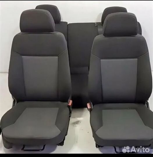 Сидения Opel Astrs H