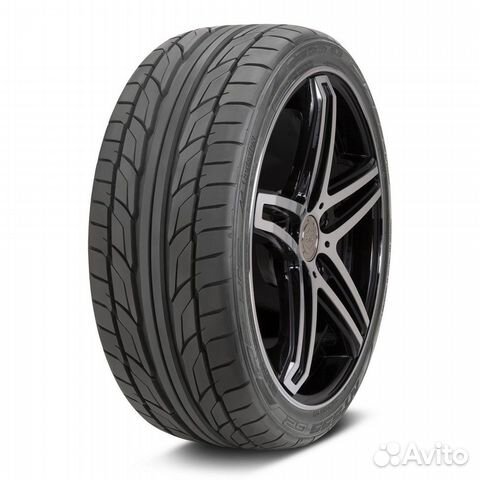 Nitto NT555 G2 275/35 R19 100Y