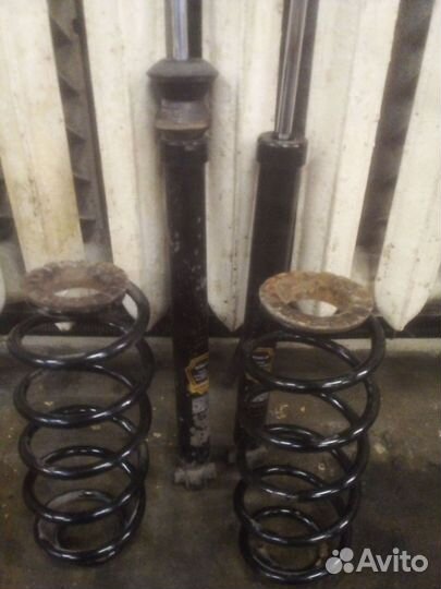 Задние пружины фиат браво ll. +амортизаторы