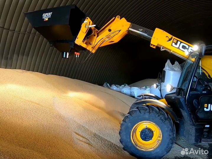 Ковш наполнитель биг бэгов JCB